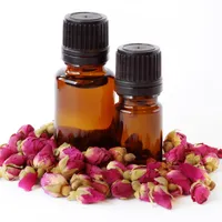 Olio di rosa bulgara essenziale del fornitore all'ingrosso puro e biologico al 100%