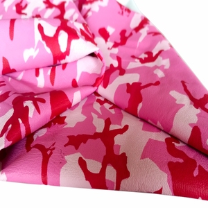 Sacs à main en cuir véritable Cabretta de mouton rose vêtements motif de camouflage de peau de grain doux motif fini imprimé écologique LWG - Product Image 1