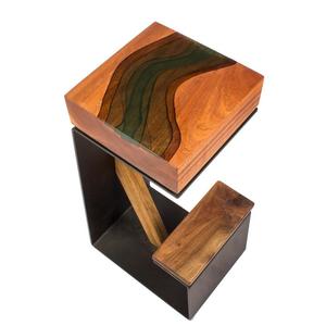 Tabouret de bar industriel en bois avec résine époxy - Product Image 1