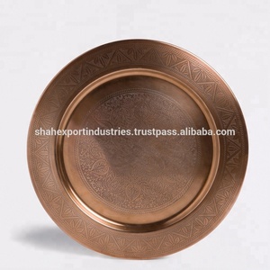 Assiette de chargeur ronde en cuivre pur avec bordure martelée pour les assiettes de chargeur de vaisselle de décoration de table de mariage - Product Image 6