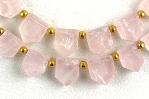 Piedras preciosas sueltas cortadas con estilo al por mayor, forma de Pentágono, Piedra Rosa de cuarzo rosa en bruto Natural para la fabricación de joyas - Product Image 4