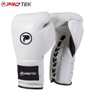 ศิลปะการต่อสู้และถุงมือชกมวยสีขาว - Product Image 1