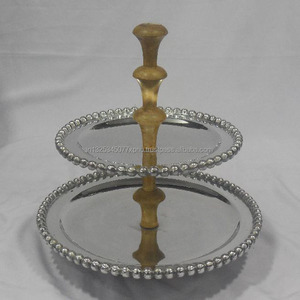 Soporte de pastel de 2 niveles de madera de mango natural y metal - Product Image 1