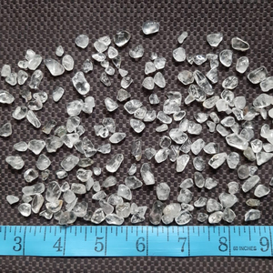 Qualité supérieure Poli Rond Cristal Quartzite Pierre Précieuse Naturelle Cailloux Graviers Puces Emballage standard d'exportation - Product Image 1