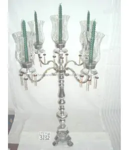 アルミニウム5つの腕インドからのパーティーとイベントのサプライヤーのための高品質の装飾的な結婚式の燭台