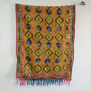 Nieuwe Klassieke Ontwerp Van Volledige Hand Geborduurde Phulkari Dupatta Kleurrijke Hand Geborduurde Sjaal Voor Vrouwen Doek Sjaal & Dupatta