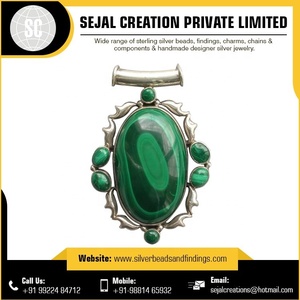 Logo personnalisé pendentif en argent sterling 925 avec pierres précieuses approvisionnement en gros bijoux pendentifs à breloque avec motif de chiffres - Product Image 2