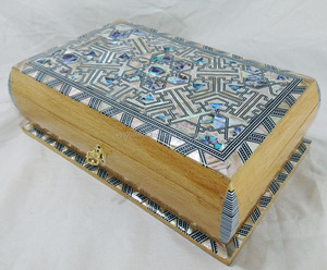 Boîte à bijoux en mosaïque antique J46, belle Bombe égyptien, pancarte à spray - Product Image 1