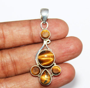 Pendentif en argent sterling massif 925 vintage fait à la main avec pendentifs à breloque en pierre précieuse oeil de tigre rond naturel pour la vente en gros - Product Image 3