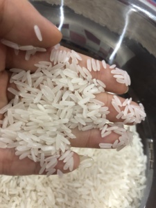 Arroz de jazmín de VIETNAM, 5% roto de fábrica, marca privada, precio popular + 84765149122 - Product Image 3