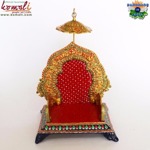 เครื่องตกแต่งสำหรับไอดอลชาวอินเดีย Pooja งานแต่งบัลลังก์ของขวัญคืนแบบดั้งเดิมสำหรับเทศกาล Mandir และ Gift - Product Image 6