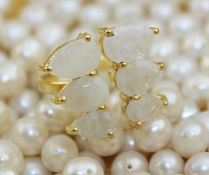 Anillo de piedra lunar multicapa, anillo ajustable de corte de pera, chapado en oro, apilamiento minimalista - Product Image 2