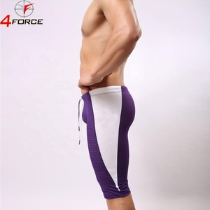 Short de compression respirant pour homme pour les entraînements actifs de gymnastique et la course à pied Short de yoga personnalisable à motif solide - Product Image 2