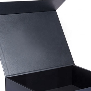 กล่องเครื่องประดับแข็งแบบกำหนดเองสีดำ ปั๊มฟอยล์โลโก้ - Product Image 5