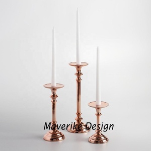 Ensemble de 3 bougeoirs à pilier en métal doré pour la maison et le mariage Centre de table pour la décoration Piliers à bougie - Product Image 6