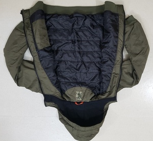 Chaqueta con Capucha Acolchada para Hombre de Calidad de Exportación de Bangladesh, 100% Excedente, Ropa de Invierno Gruesa, Tallas Mixtas para Adultos - Product Image 3