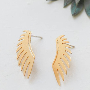 Precio de fábrica de diseño minimalista 18K chapado en oro pendientes de diseño pendiente de las mujeres - Product Image 1