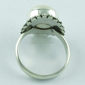 ชุดแหวนมุกกลมสีขาว925สุดพิเศษเครื่องประดับอัญมณีอินเทรนด์จากอินเดีย - Product Image 4