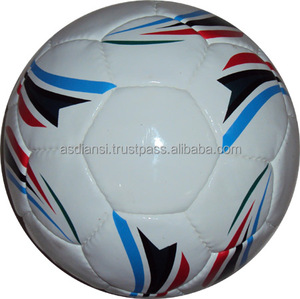 Ballon de football de formation rétro classique avec logo personnalisé imprimé, taille 5, cuir PU cousu à la main avec vessie en latex pour les clubs sportifs - Product Image 2