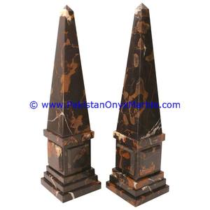 Obélisques en marbre noir et or fabriqués à la main grande variété de sculptures décoratives en pierre pour la maison modèle de Style religieux - Product Image 1