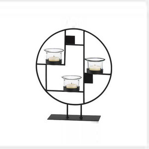 Candélabre élégant en métal aluminium doré cheminée en verre entonnoir chandelier support de pilier pour la décoration de la maison ou à des fins de cadeau - Product Image 1