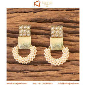 Pendientes de perlas chapadas en hndi para mujer, bisutería hecha a mano, Indo occidental, mercado al por mayor - Product Image 2
