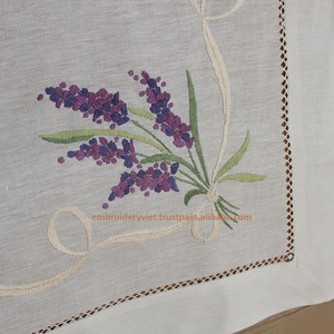 Juego de Ropa de Cama de Hotel de 5 Estrellas con Bordado a Mano de Lavanda Morada - Product Image 2