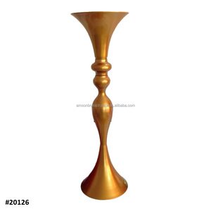 Vase de décoration de table en métal de créateur de conception royale très vendu Vase trompette en laiton de décoration d'intérieur vintage - Product Image 4