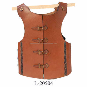 Grande armure de poitrine romaine en cuir fabriquée à la main-Artisanat inspiré de la civilisation ancienne - Product Image 1