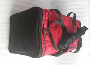 Sac de sport Duffle imprimé avec logo personnalisé en polyester durable - Product Image 6