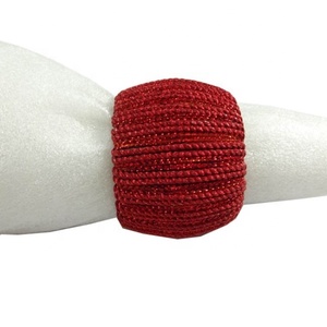 Anillo de Servilleta Redondo de Lana de Color Rojo Metálico, de Aspecto Fascinante, para Decoración de Mesa, Accesorio para Fiestas a Bajo Precio - Product Image 1