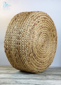 Pouf en jacinthe d'eau écologique, pouf en paille du Vietnam - Product Image 3