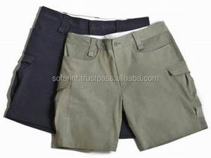 Pantalones Cortos Cargo Unisex Color Oliva con 6 Bolsillos, Transpirables, de Secado Rápido, de Algodón, para Hombre - Product Image 3