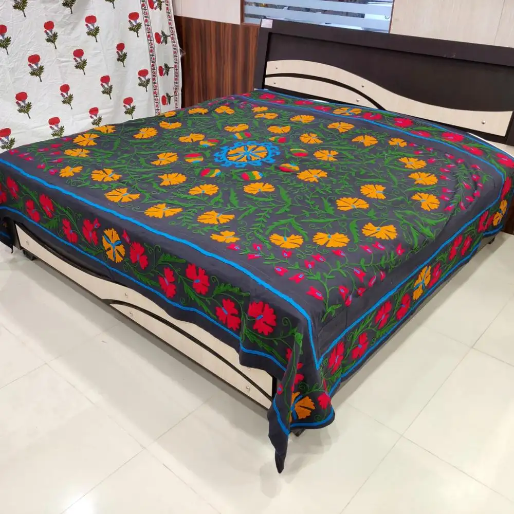 枕付き刺繍ヴィンテージ美しいベッドシーツSuzaniベッドカバー家の装飾テキスタイルベッドの装飾C68