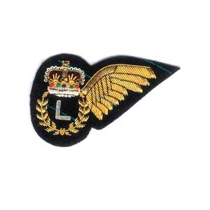 BULLION Badge en tissu à coudre, brodé à la main, pour technicien de vol cérémoniel, avec design 3D - Product Image 3
