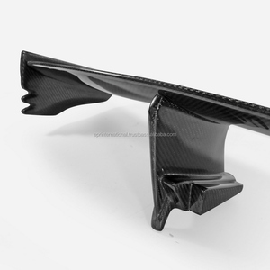 คาร์บอนไฟเบอร์ Nismo สไตล์หลังสปอยเลอร์รวมแสงสำหรับนิสสัน GTR R35 - Product Image 6