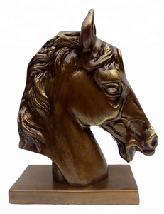 Escultura decorativa de estatua de mesa con cabeza de caballo - Product Image 1