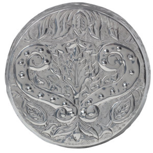 Table d'appoint en aluminium argenté faite à la main - Product Image 2