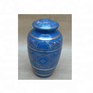 Urna de cremación estructurada decorativa tallada a mano para cenizas humanas adultas recuerdo conmemorativo funerario a la venta para servicios de entierro - Product Image 2