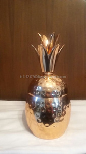 Accesorios para vasos con forma de piña, una adición única y elegante a su Mesa - Product Image 2