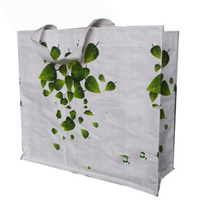 Bolsa de Compras de Polipropileno No Tejido con Asas, Tamaño y Color Personalizados, Construcción con Ribete en U, Uso Cómodo y Bonito Diseño - Product Image 5