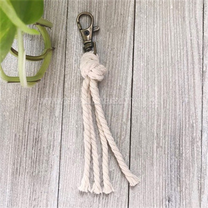 Hermoso Llavero de Borla, Llavero de Macramé de Tela de Algodón, Regalo Sostenible, Pulseras para Llaveros de la India - Product Image 4