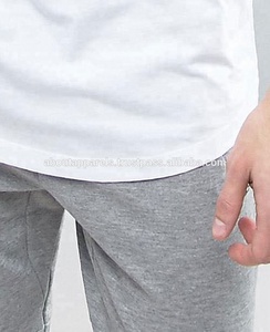 Camiseta sin mangas elegante personalizada para gimnasio y Club para hombre, camiseta transpirable de algodón con estampado de logotipo personalizado, opción de talla grande - Product Image 4