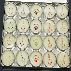 Autocollant frontal temporaire à la mode Bindi Accessoire Bindi décoratif et élégant - Product Image 1