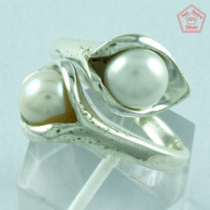 Vente en gros 2017 bague élégante en argent sterling 925 pour femme avec pierre de perle naturelle belle collection Lily - Product Image 1