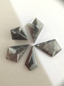Diamantes Sueltos Naturales de Sal y Pimienta en Forma de Cometa y Forma Antigua, de 0.50 a 1.00 Quilates - Product Image 2