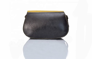 Mini sac de selle d'été à sangle unique avec logo personnalisé 100% cuir véritable surpiqûres colorées mode demi-cercle tendance épaule - Product Image 3