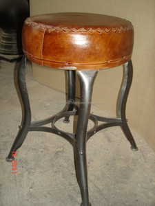 Tabouret industriel en cuir pour la maison et le bar Métal antique avec siège en cuir confortable pour le salon Meubles d'usine - Product Image 2