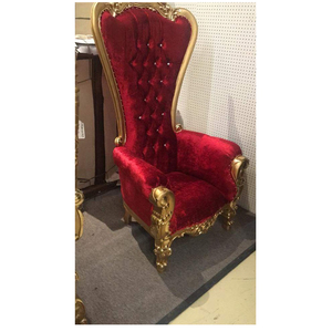 Canapé de mariage rouge en vente - Product Image 1