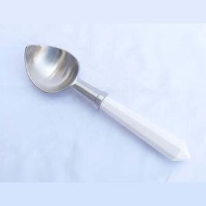 Boule à crème glacée gravée en acier inoxydable avec manche en résine blanche, 1 pièce, professionnelle - Product Image 2